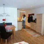 Stoibhof Familie Klauser Апартаменты *
